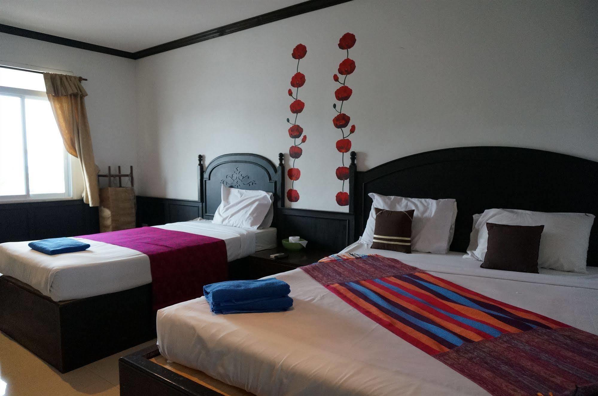 Sand Inn Hotel Хуа Хин Экстерьер фото